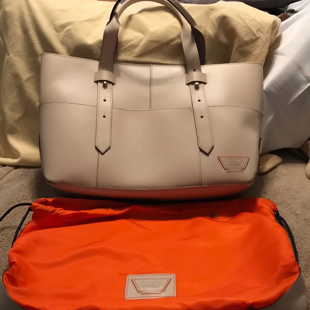 IIIBeCa by Joy Gryson cream medium tote bag